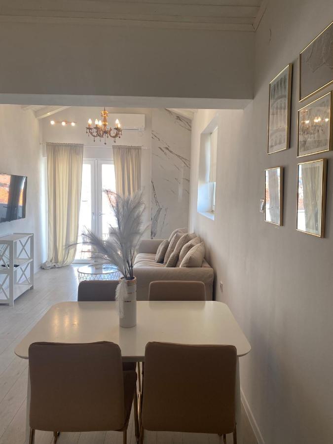 Casa Tosic *