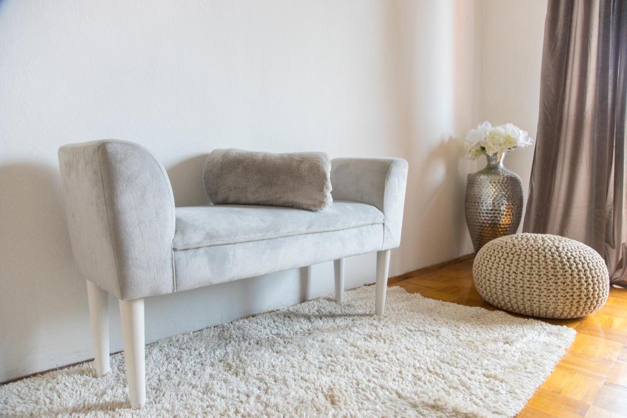 Casa Tosic Apartment