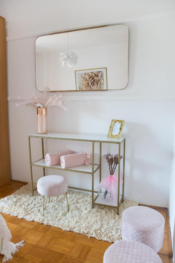 Casa Tosic Apartment *